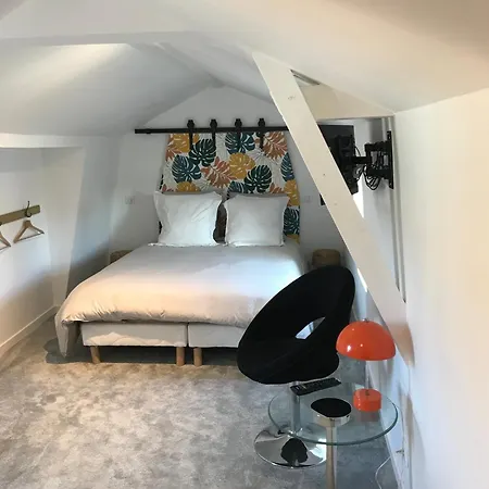 La Maison De Yan 3* Cognac